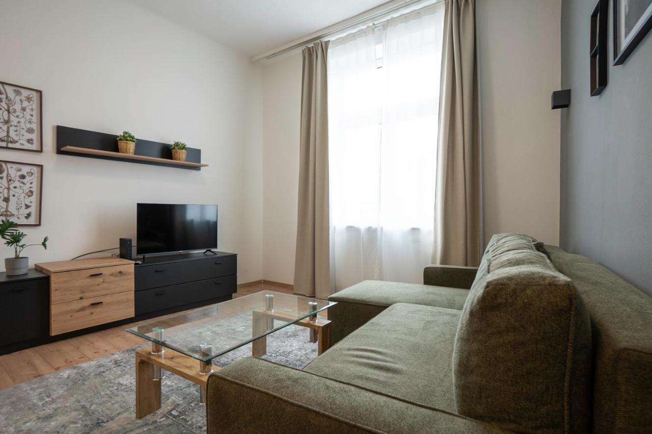 New With A King-size Bed In A Calm Area Apartamento *