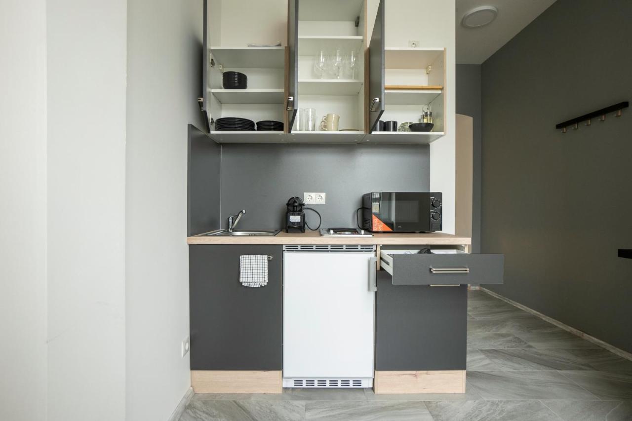 New With A King-size Bed In A Calm Area Viena