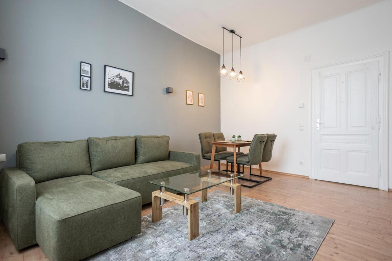 Apartamento New With A King-size Bed In A Calm Area *
